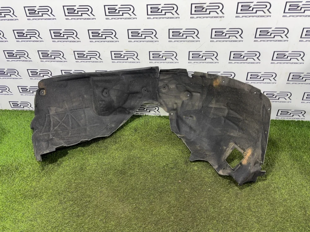Подкрылок передний правый Land Rover Range Rover Sport 3 поколение 2025