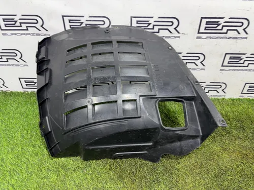 Подкрылок передний левый Land Rover Defеndеr 2